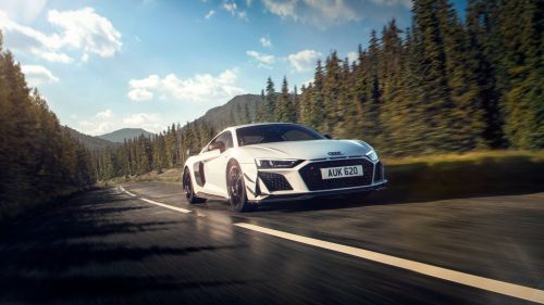 Audi R8 Coupé V10 GT RWD CGI